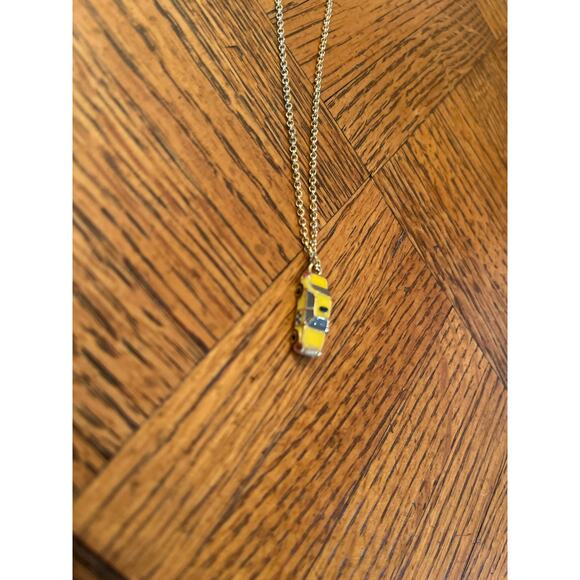Kate Spade Taxi charm necklace - Picture 2 of 7